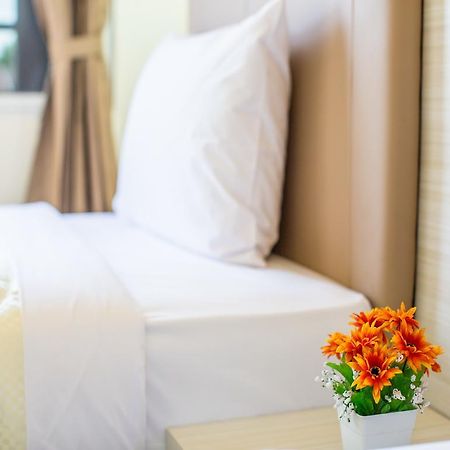 P.A. Thani Hotel Nakhon Sawan Exteriér fotografie