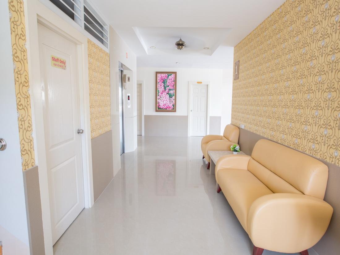 P.A. Thani Hotel Nakhon Sawan Exteriér fotografie