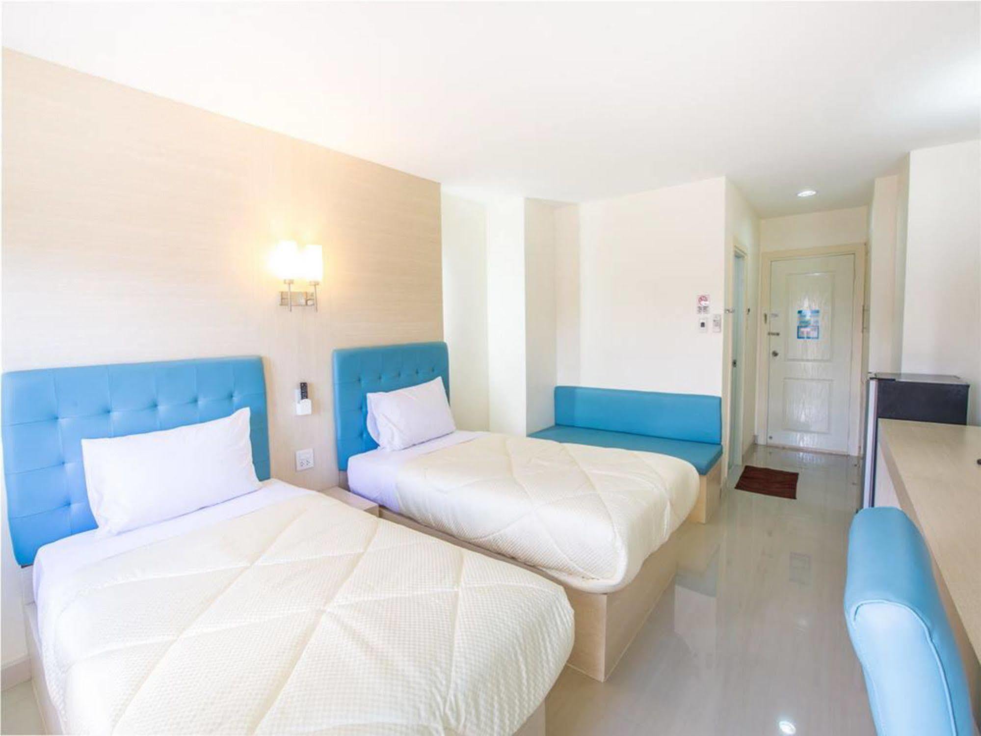 P.A. Thani Hotel Nakhon Sawan Exteriér fotografie